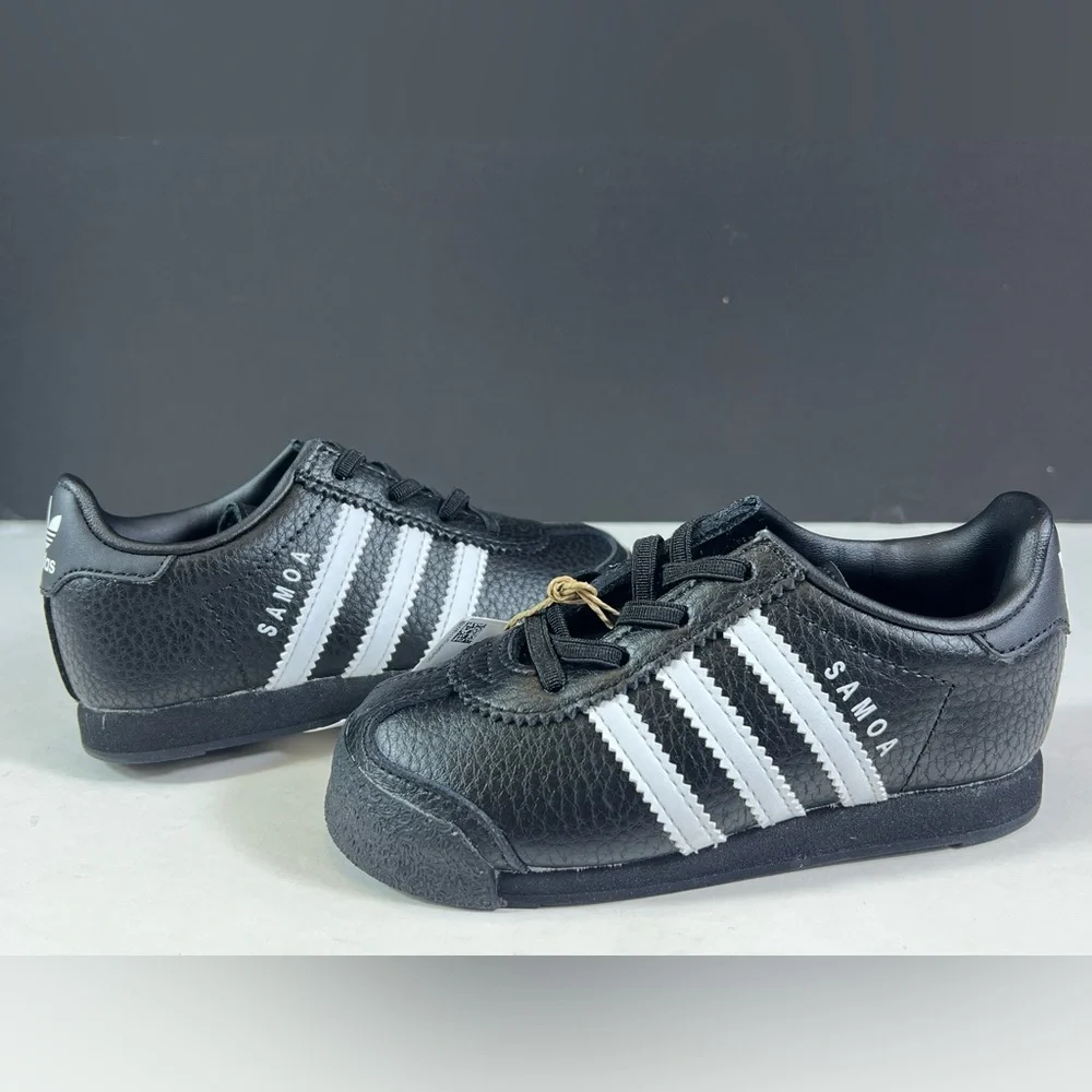🆕Adidas Kids Samoa sneakers in Black & White – Size 8K New in Box + Extra Laces